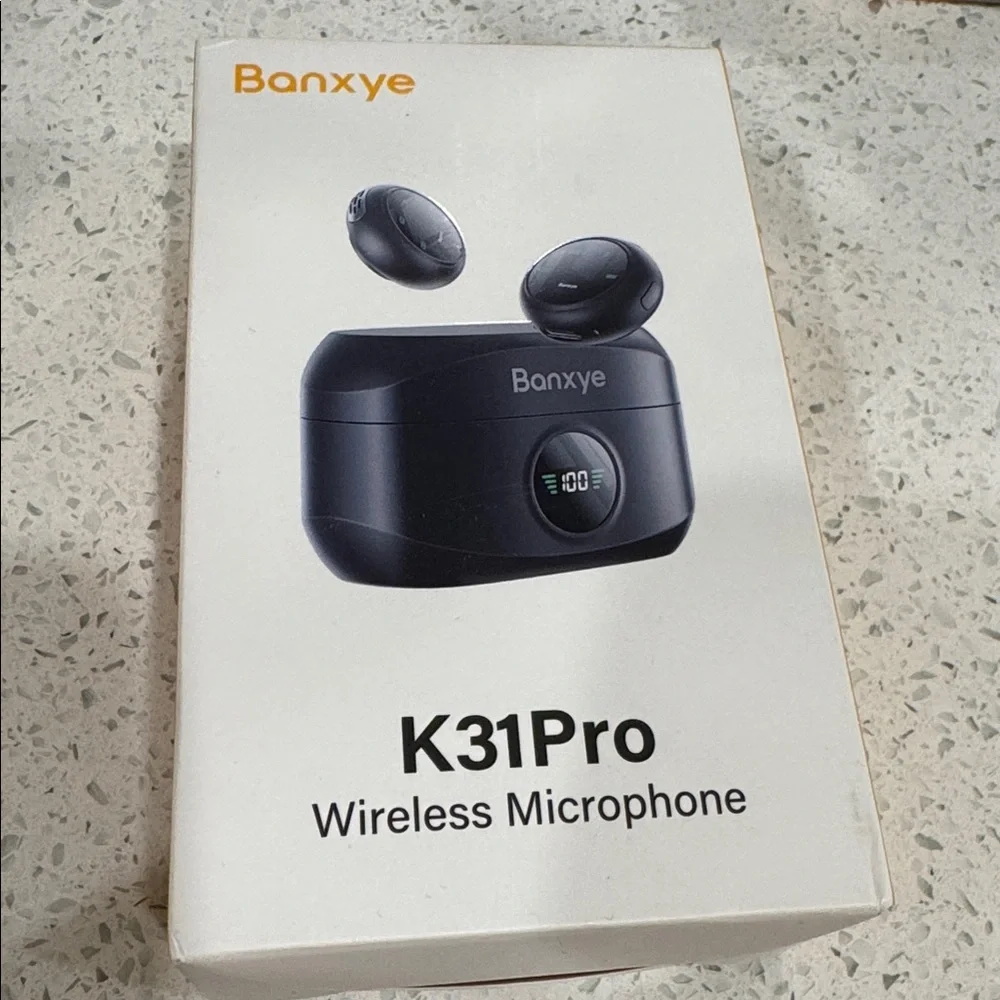Black Wireless Microphone with Charging Case Open Box Brand New